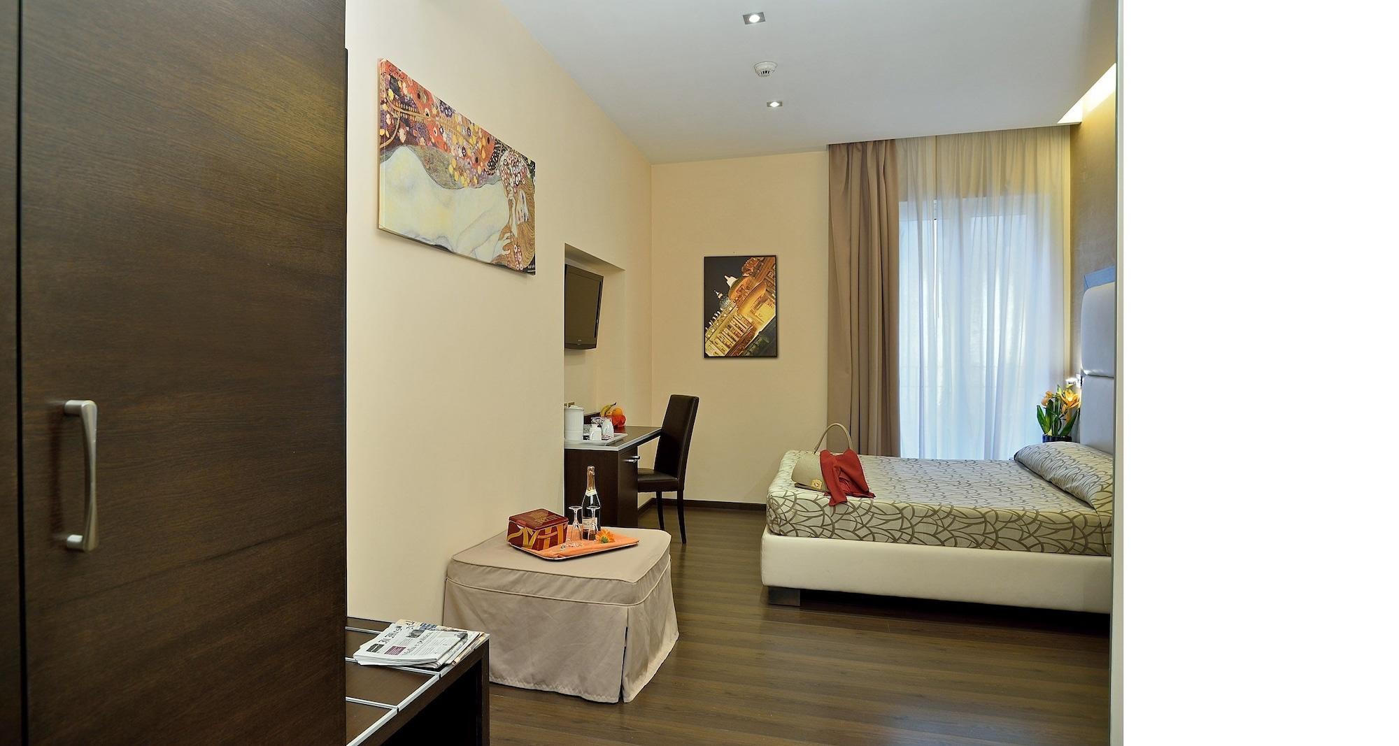 Catone District 3* Rom